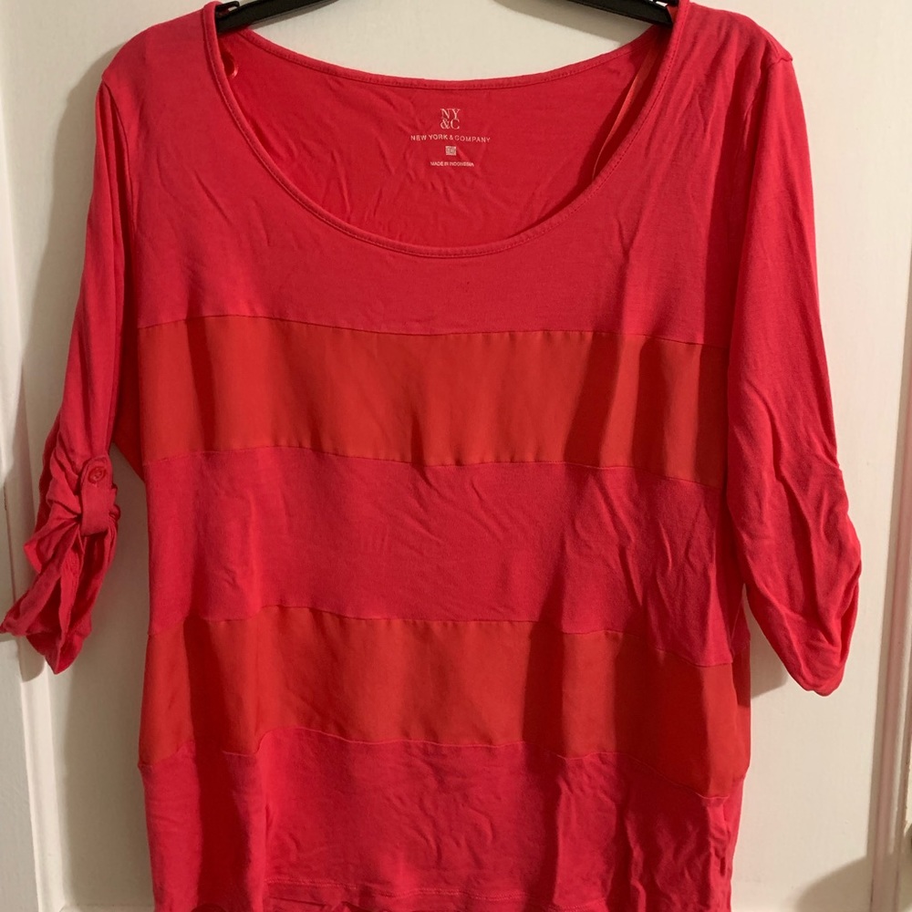 Women’s quarter sleeve top